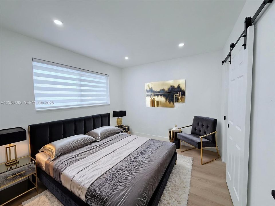 На продажу: $459,000 (3 спален, 2 ванн, 1128 Квадратных фут)