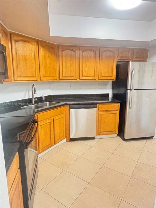 En Renta: $2,800 (3 camas, 2 baños, 1200 Pies cuadrados)