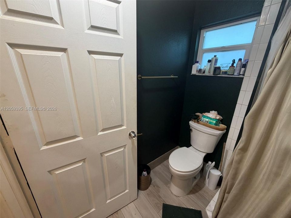 En Venta: $610,000 (3 camas, 2 baños, 1200 Pies cuadrados)