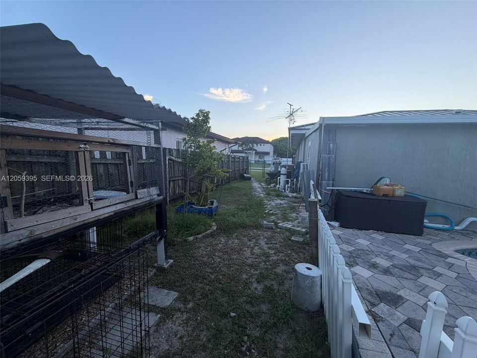 En Venta: $610,000 (3 camas, 2 baños, 1200 Pies cuadrados)