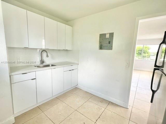 For Rent: $2,100 (2 beds, 1 baths, 1440 Square Feet)