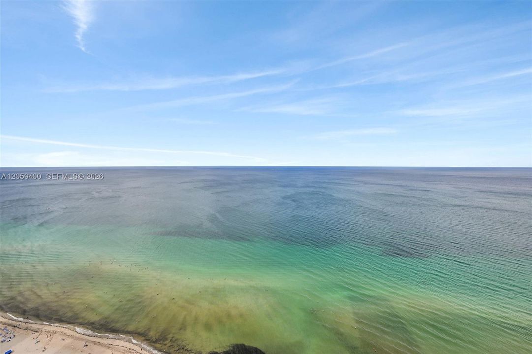 En Renta: $8,700 (3 camas, 3 baños, 2078 Pies cuadrados)