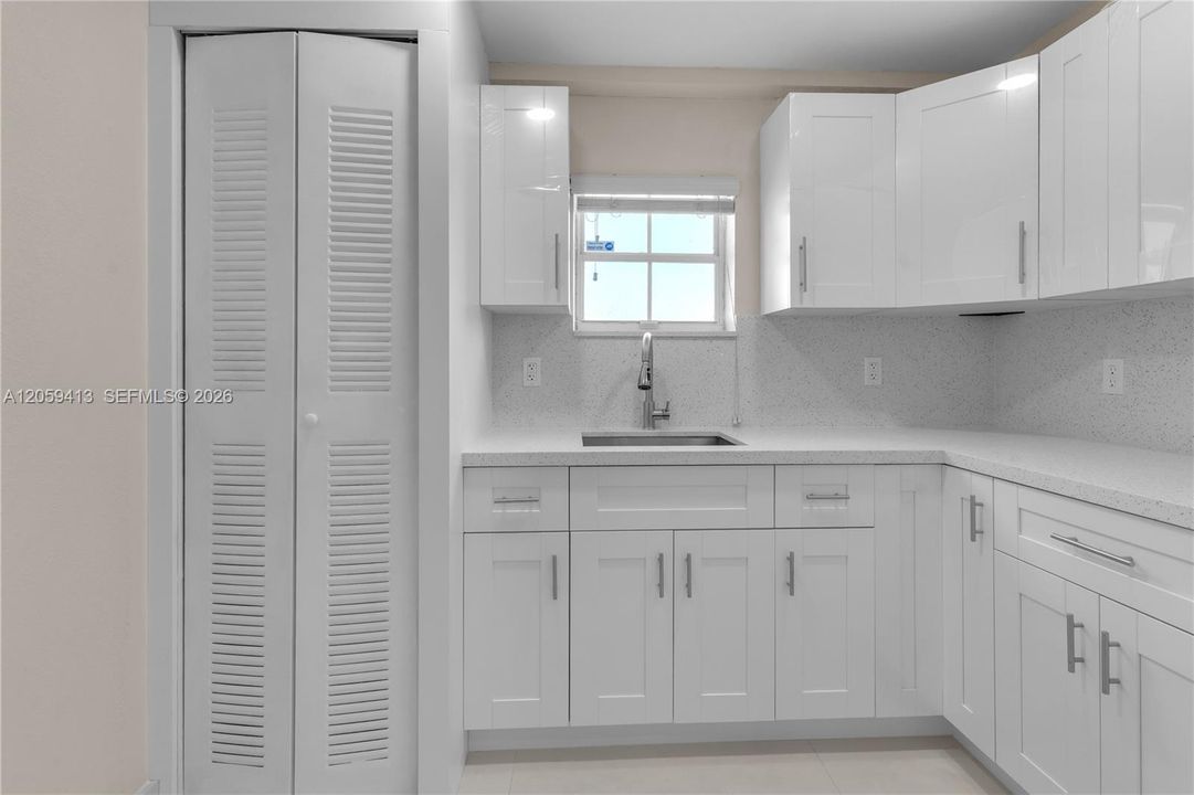 В аренду: $1,200 (1 спален, 1 ванн, 1732 Квадратных фут)