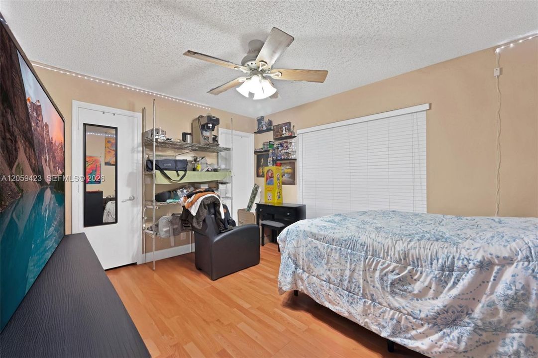 For Sale: $739,000 (4 beds, 2 baths, 2711 Square Feet)