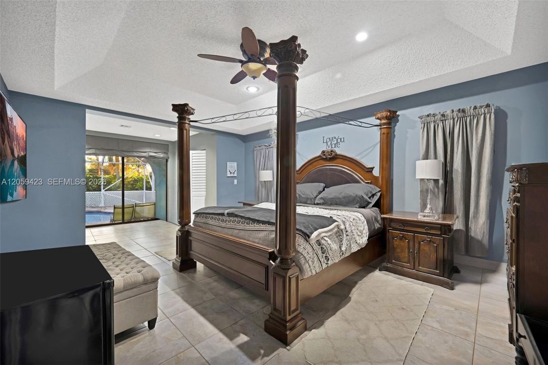 For Sale: $739,000 (4 beds, 2 baths, 2711 Square Feet)