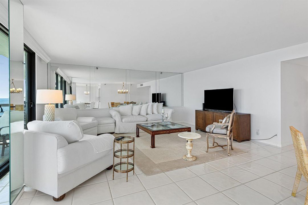 006-250SouthOceanBoulevard-6C-BocaRaton-