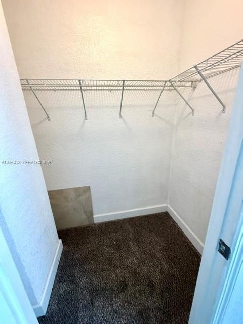 В аренду: $2,200 (1 спален, 1 ванн, 825 Квадратных фут)