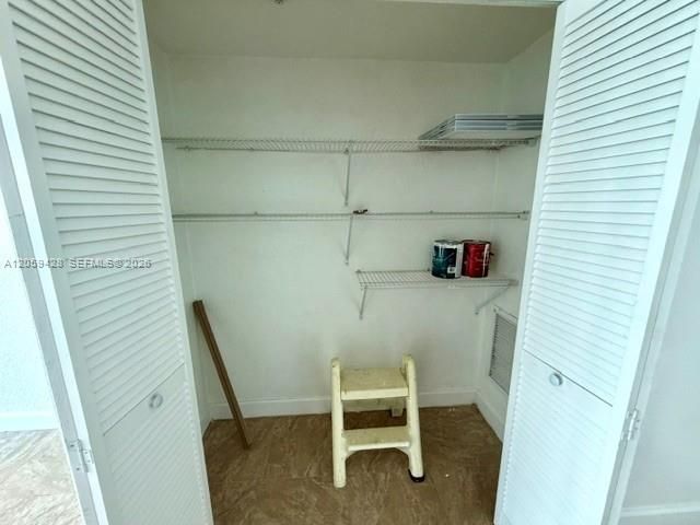 В аренду: $2,200 (1 спален, 1 ванн, 825 Квадратных фут)