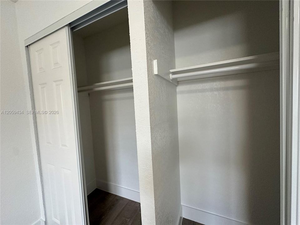 В аренду: $1,595 (1 спален, 1 ванн, 0 Квадратных фут)