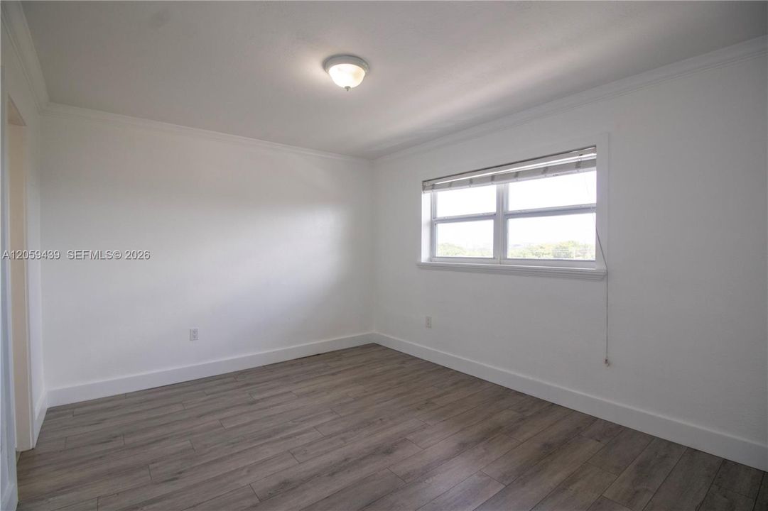 В аренду: $1,850 (1 спален, 1 ванн, 500 Квадратных фут)