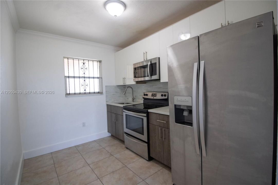 В аренду: $1,850 (1 спален, 1 ванн, 500 Квадратных фут)