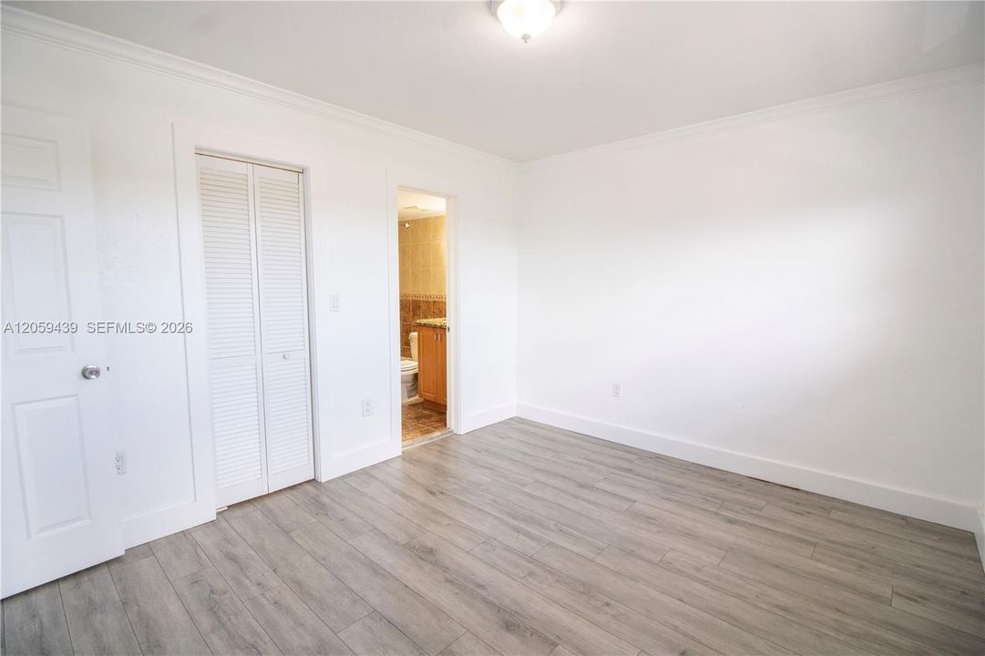 В аренду: $1,850 (1 спален, 1 ванн, 500 Квадратных фут)