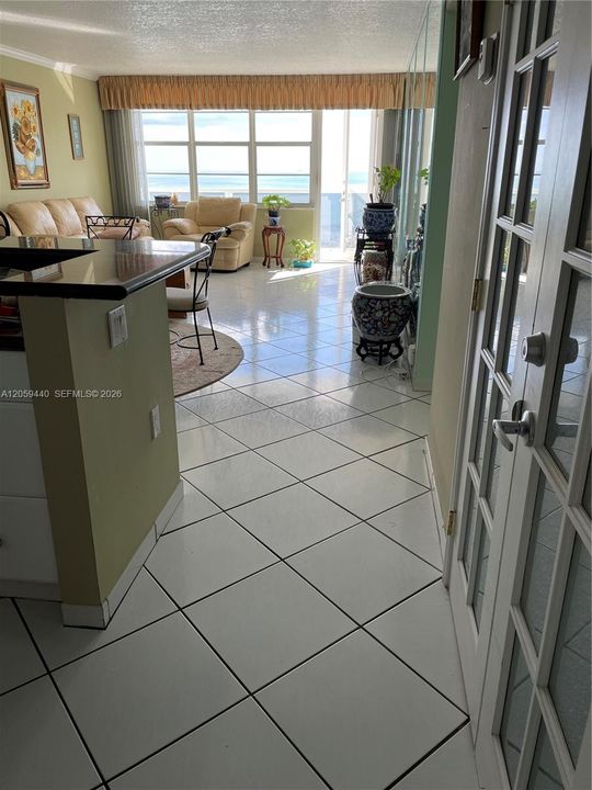 For Sale: $665,000 (2 beds, 2 baths, 1248 Square Feet)
