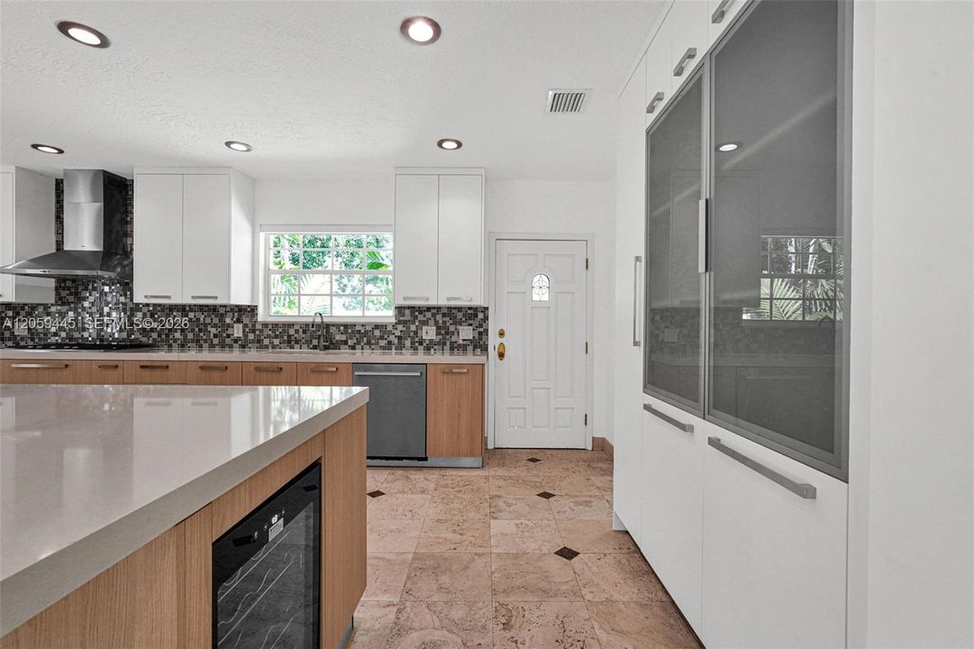 Chefs Dream Custom Kitchen | SS Appliances, Gas Cooktop, Breakfast Nook, Wine Cooler