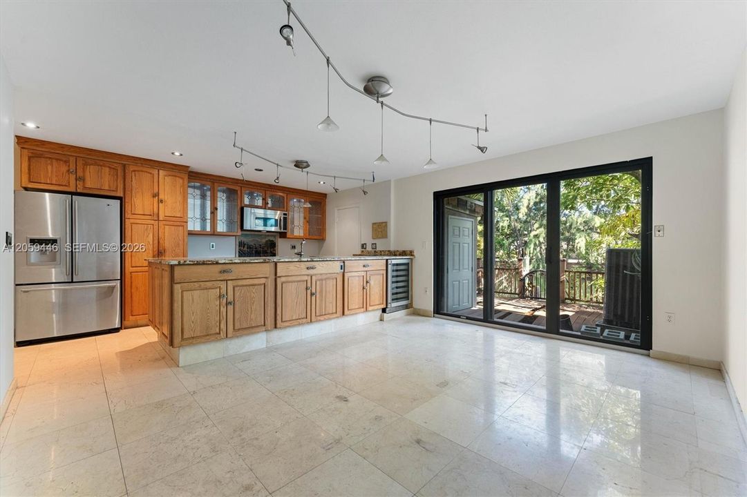 Activo con contrato: $600,000 (2 camas, 2 baños, 1936 Pies cuadrados)