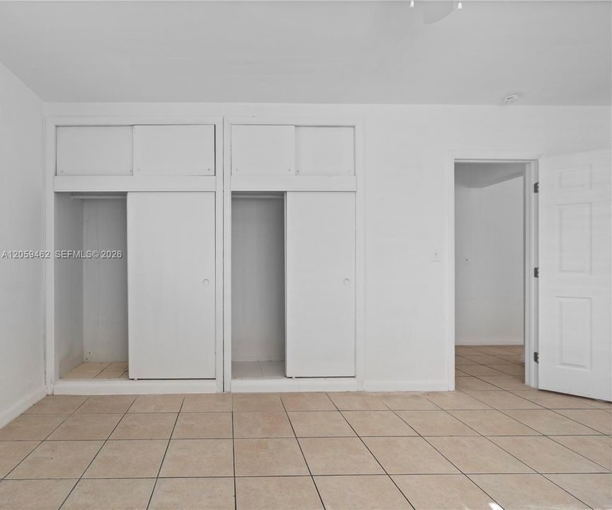 En Renta: $2,350 (2 camas, 1 baños, 4372 Pies cuadrados)