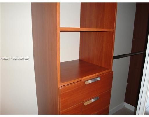 Под контрактом: $2,650 (2 спален, 2 ванн, 1233 Квадратных фут)