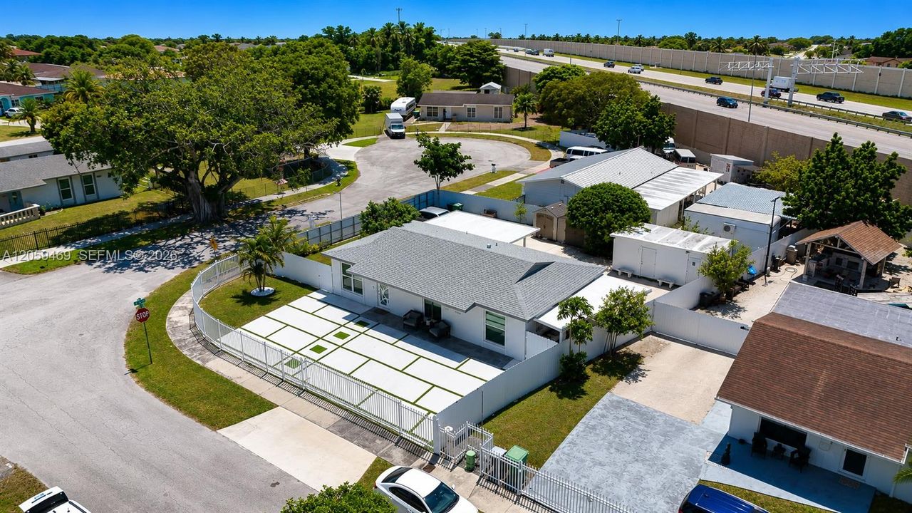 En Venta: $540,000 (3 camas, 2 baños, 1150 Pies cuadrados)