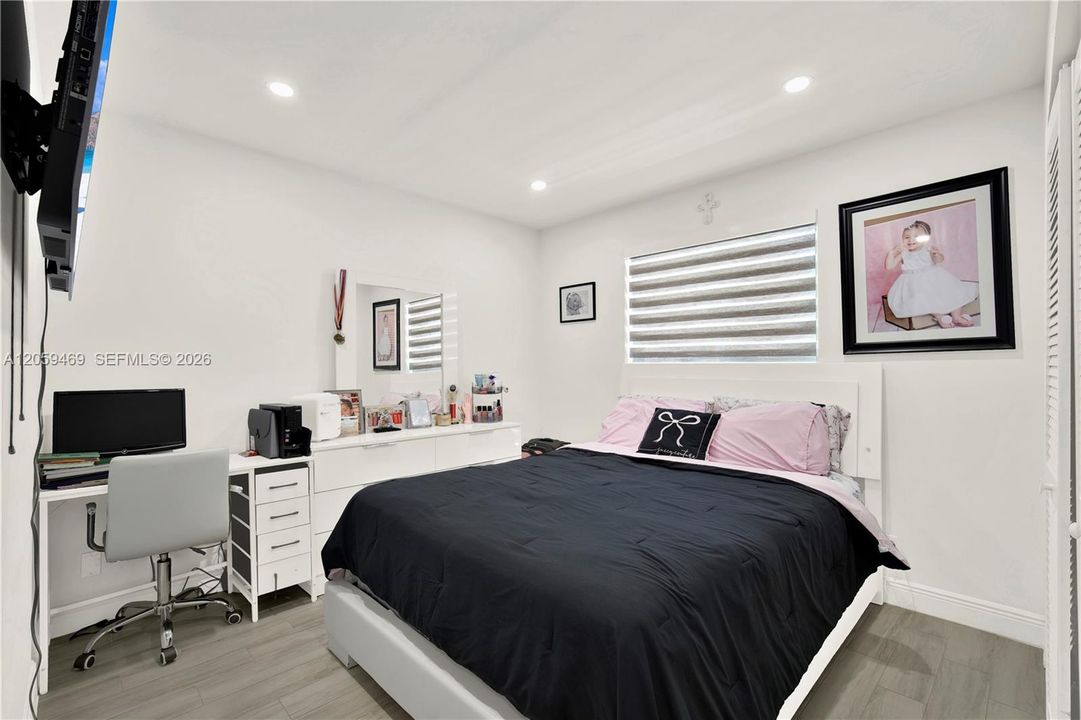 En Venta: $540,000 (3 camas, 2 baños, 1150 Pies cuadrados)