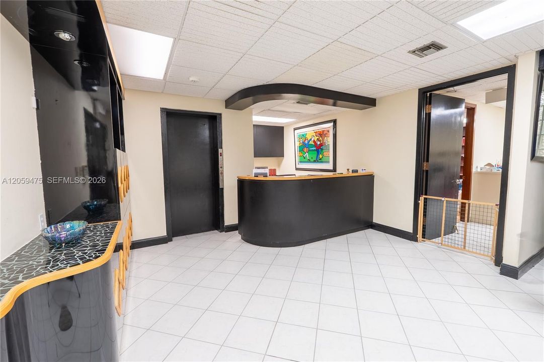 На продажу: $1,550,000 (0 спален, 0 ванн, 0 Квадратных фут)