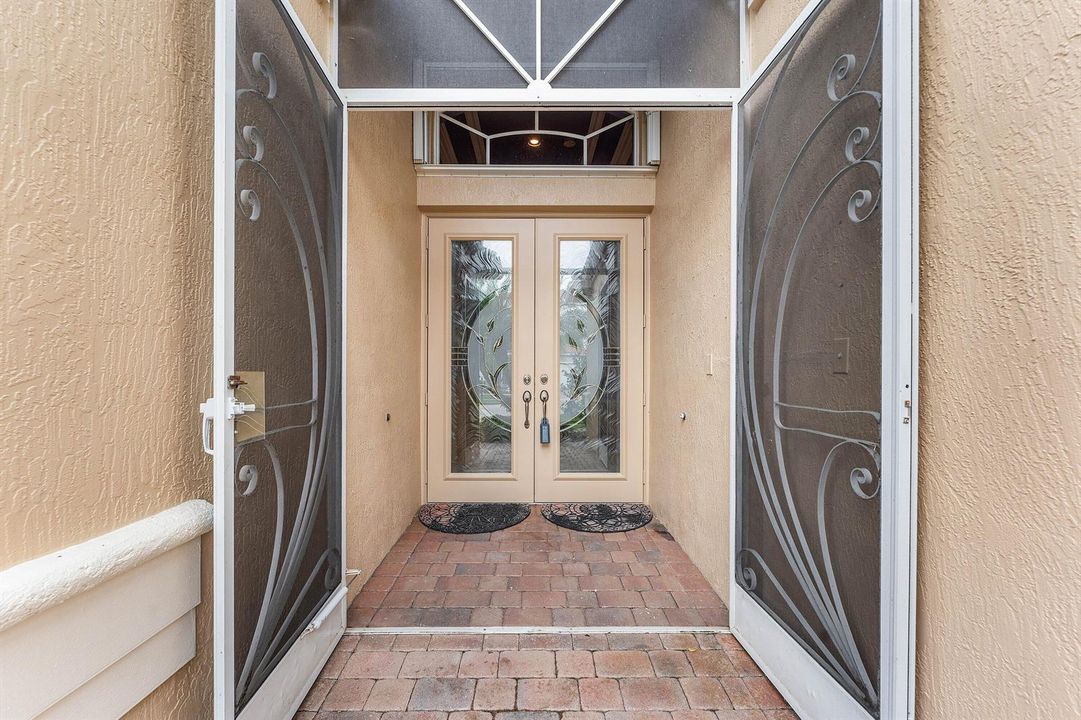 005-8688ViaAvellino-LakeWorth-FL-33467-S
