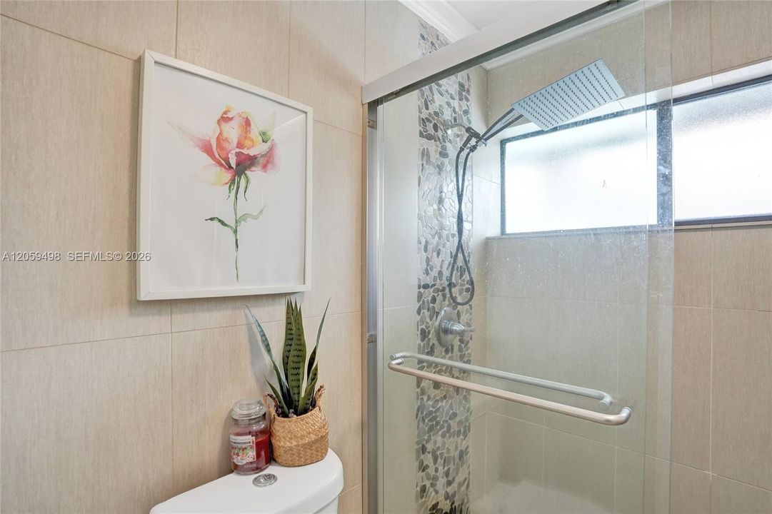 В аренду: $4,000 (3 спален, 2 ванн, 1563 Квадратных фут)