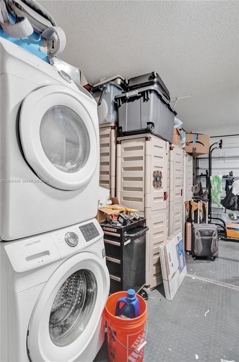 В аренду: $4,000 (3 спален, 2 ванн, 1563 Квадратных фут)