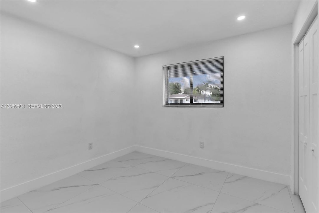 For Sale: $699,000 (3 beds, 2 baths, 1801 Square Feet)