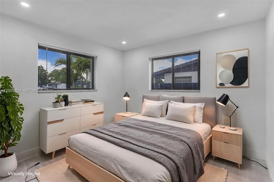 For Sale: $699,000 (3 beds, 2 baths, 1801 Square Feet)