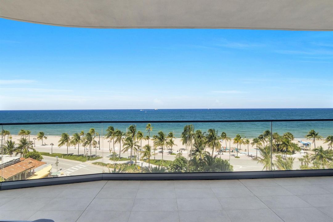 151 N Seabreeze Blvd unit 504-49