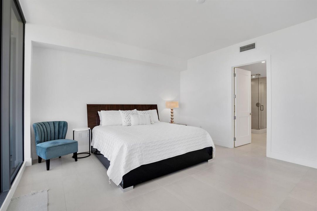 151 N Seabreeze Blvd unit 504-15