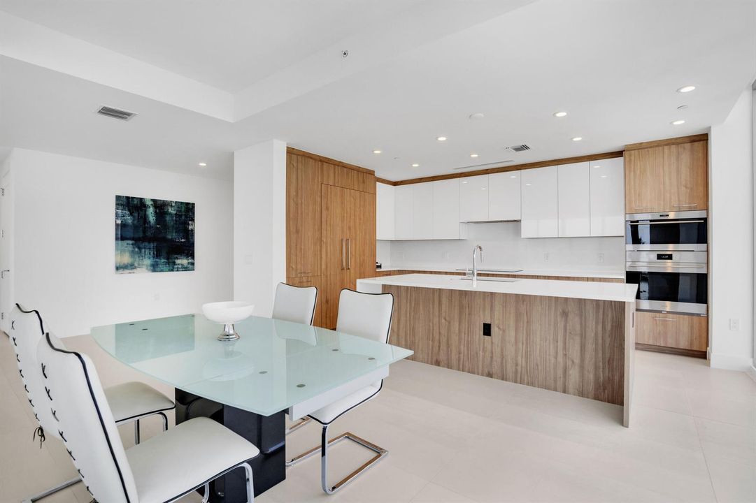 151 N Seabreeze Blvd unit 504-10