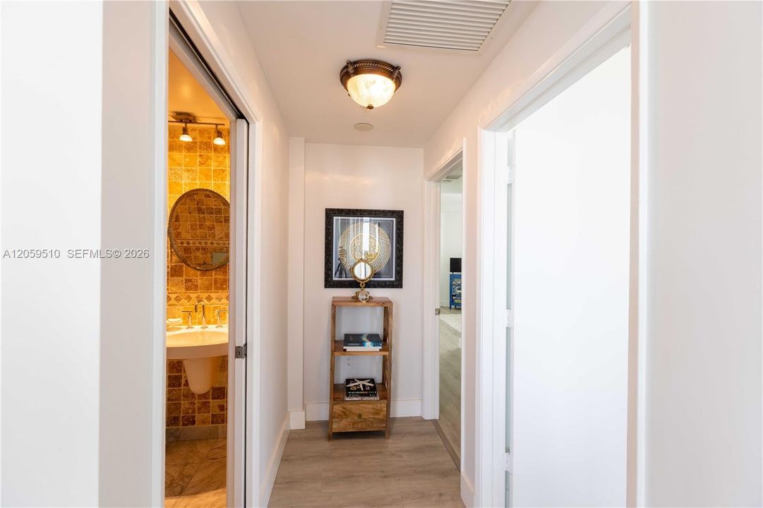 En Venta: $740,000 (2 camas, 2 baños, 1165 Pies cuadrados)