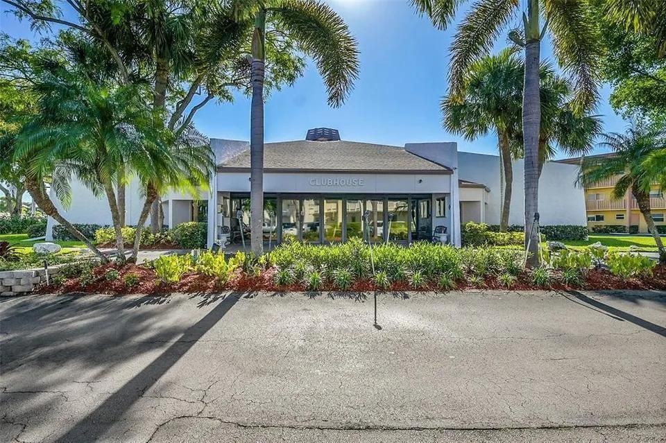 RoyalPalmClubhouse
