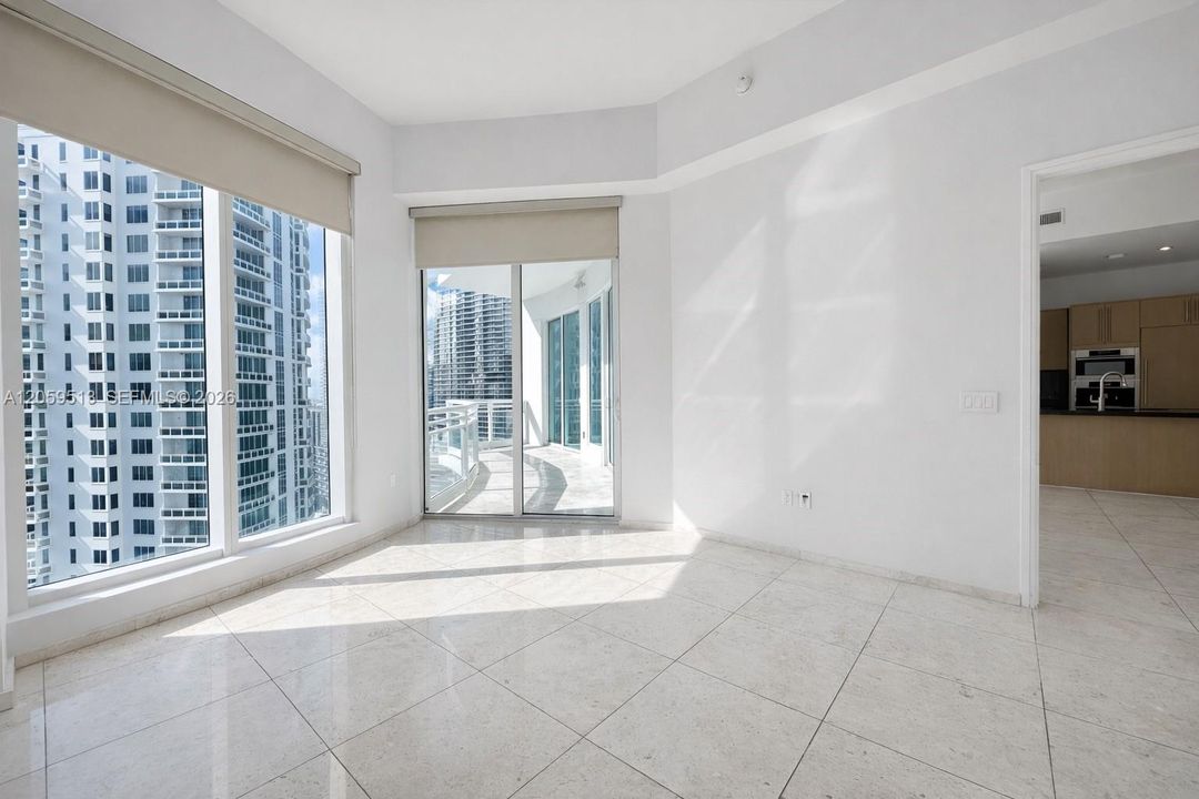 В аренду: $6,900 (2 спален, 2 ванн, 1326 Квадратных фут)