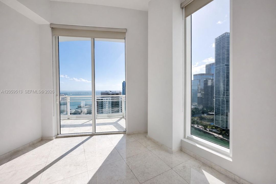 В аренду: $6,900 (2 спален, 2 ванн, 1326 Квадратных фут)
