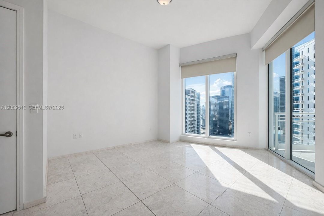 В аренду: $6,900 (2 спален, 2 ванн, 1326 Квадратных фут)