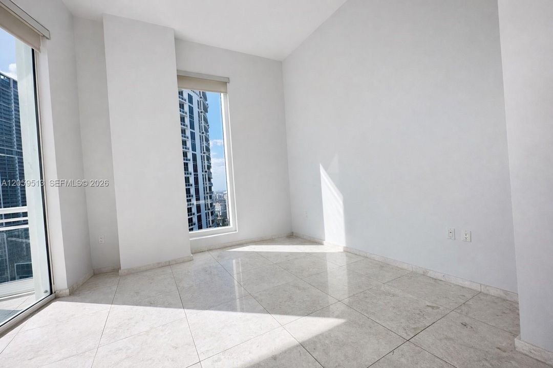В аренду: $6,900 (2 спален, 2 ванн, 1326 Квадратных фут)