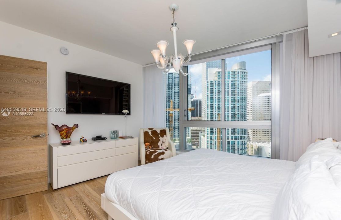 For Rent: $7,500 (3 beds, 2 baths, 1825 Square Feet)