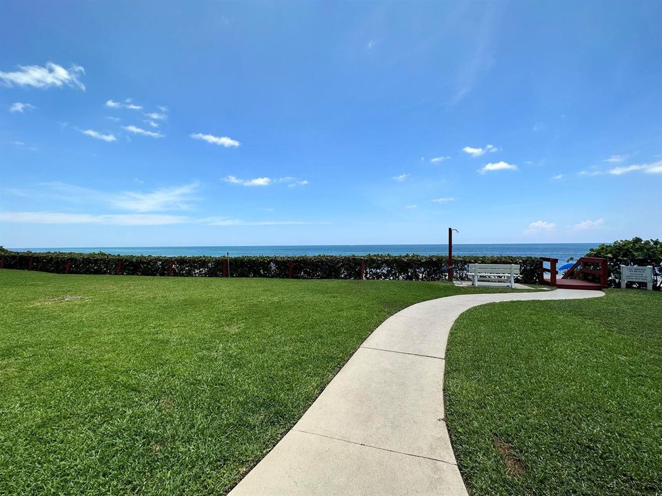 Pathway to Beach