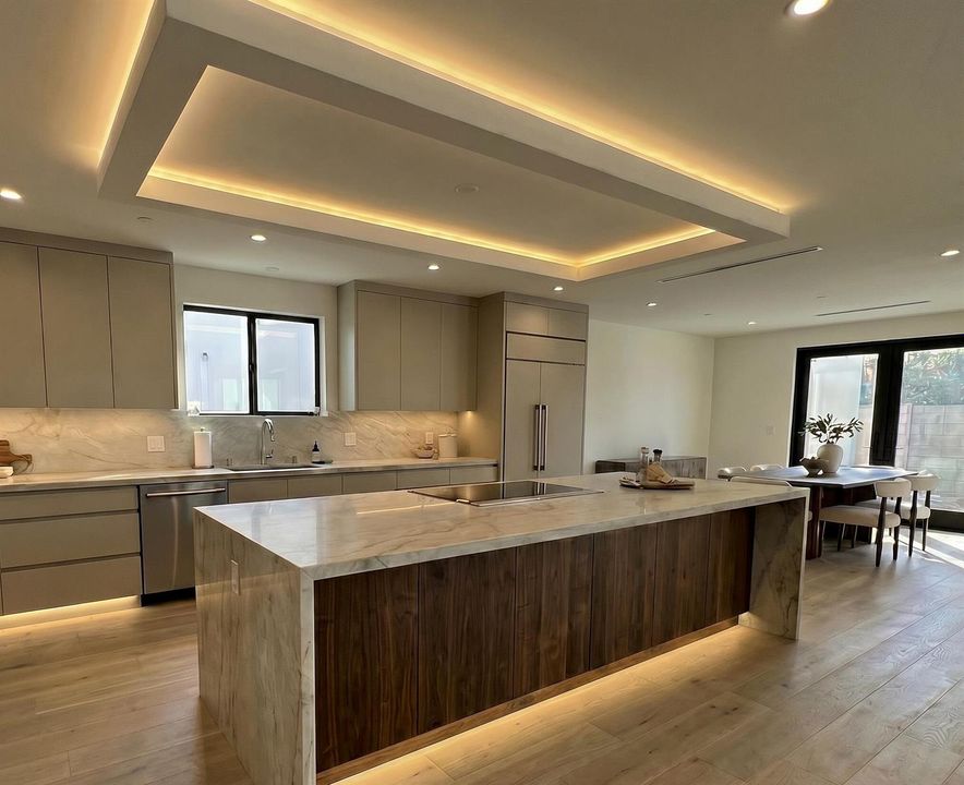 1628 Kitchen listing