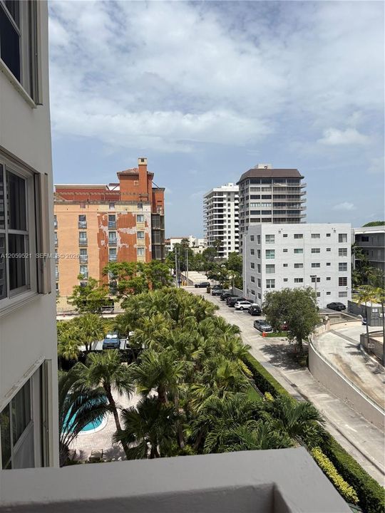 En Venta: $660,000 (2 camas, 2 baños, 1400 Pies cuadrados)