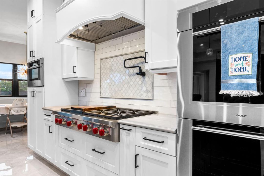 3865SWStoneybrookWay-0007