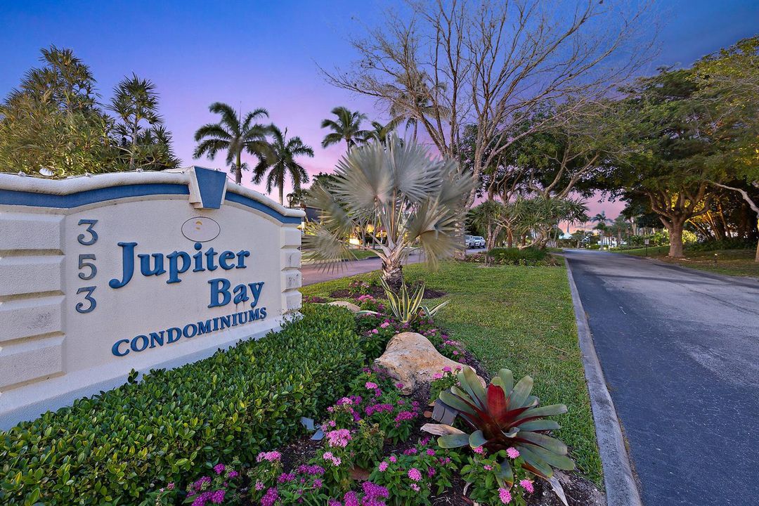 015-JupiterBay-Jupiter-FL-small