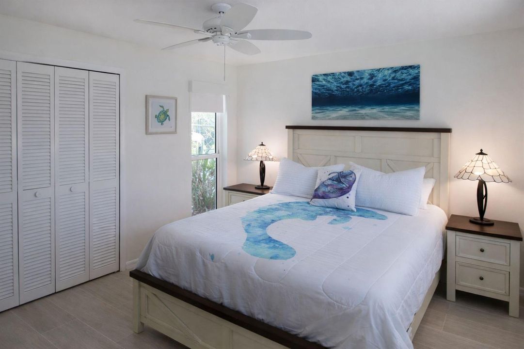 manatee guest bed 2