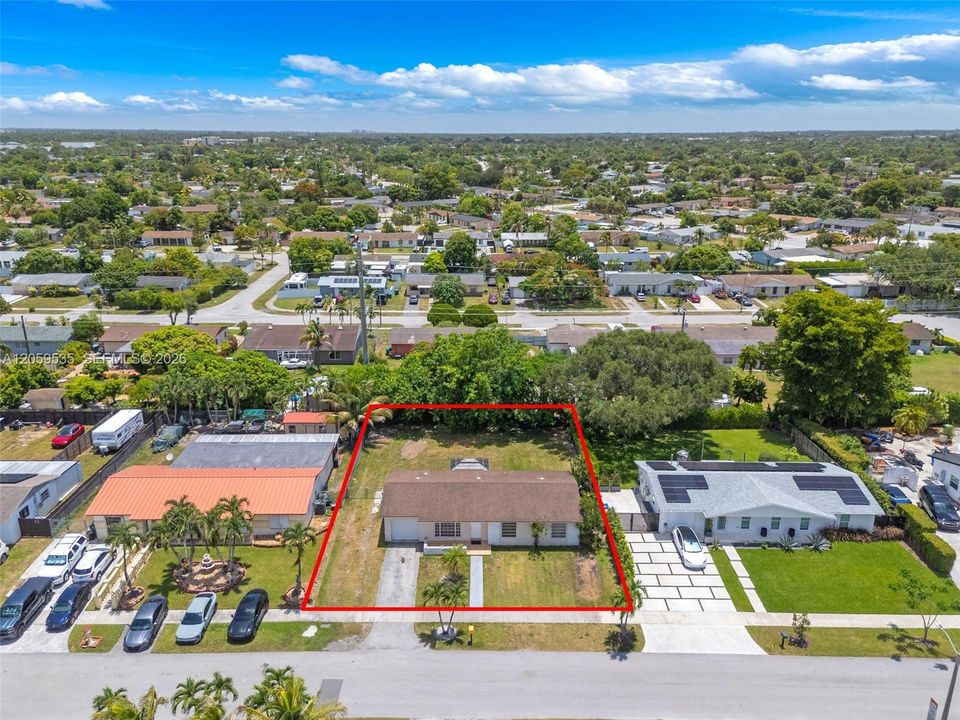 En Venta: $645,000 (3 camas, 2 baños, 1164 Pies cuadrados)