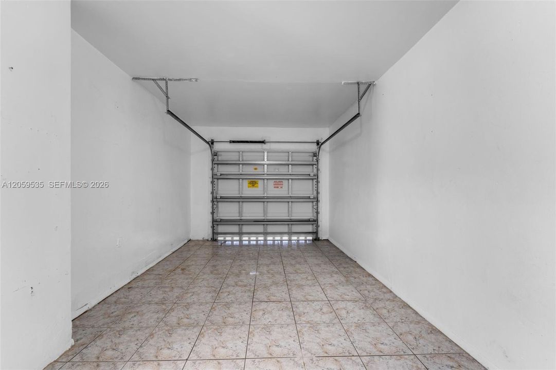 En Venta: $645,000 (3 camas, 2 baños, 1164 Pies cuadrados)