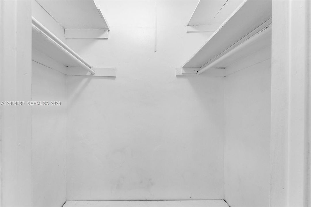 En Venta: $645,000 (3 camas, 2 baños, 1164 Pies cuadrados)