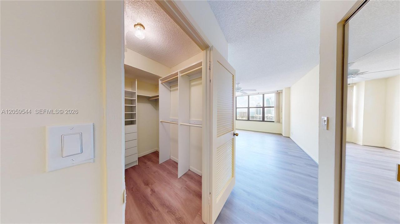 En Renta: $2,200 (1 camas, 1 baños, 950 Pies cuadrados)