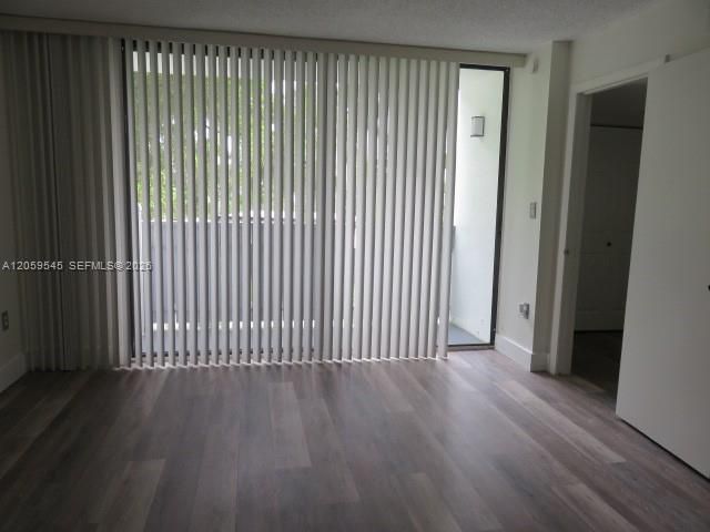Balcony second floor